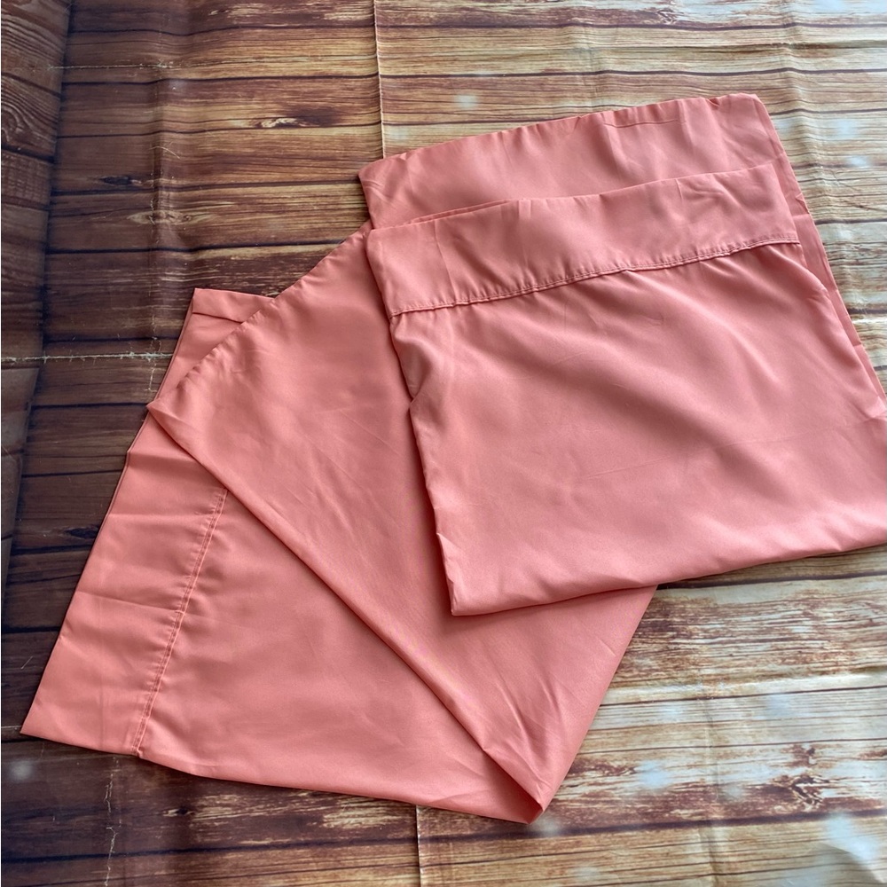 Perry Ellis America 1 Pair of Pillowcase Color Salmon